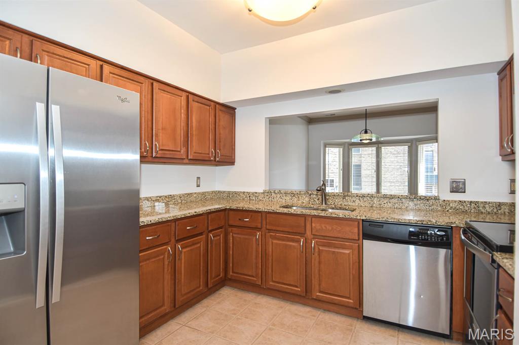 4444 Lindell Boulevard Unit: 7