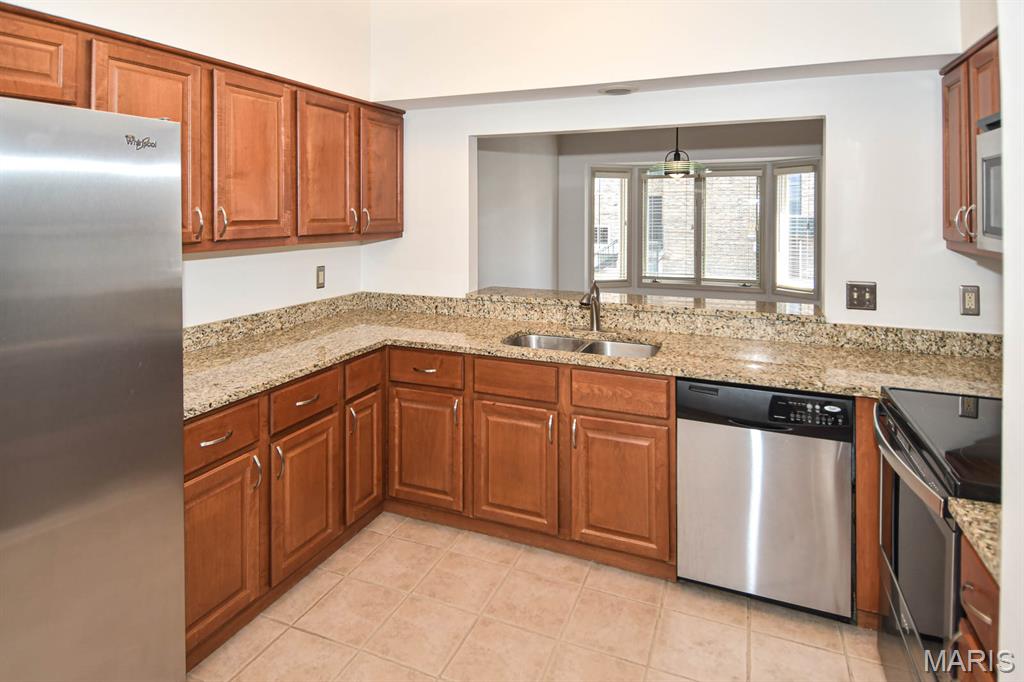 4444 Lindell Boulevard Unit: 7