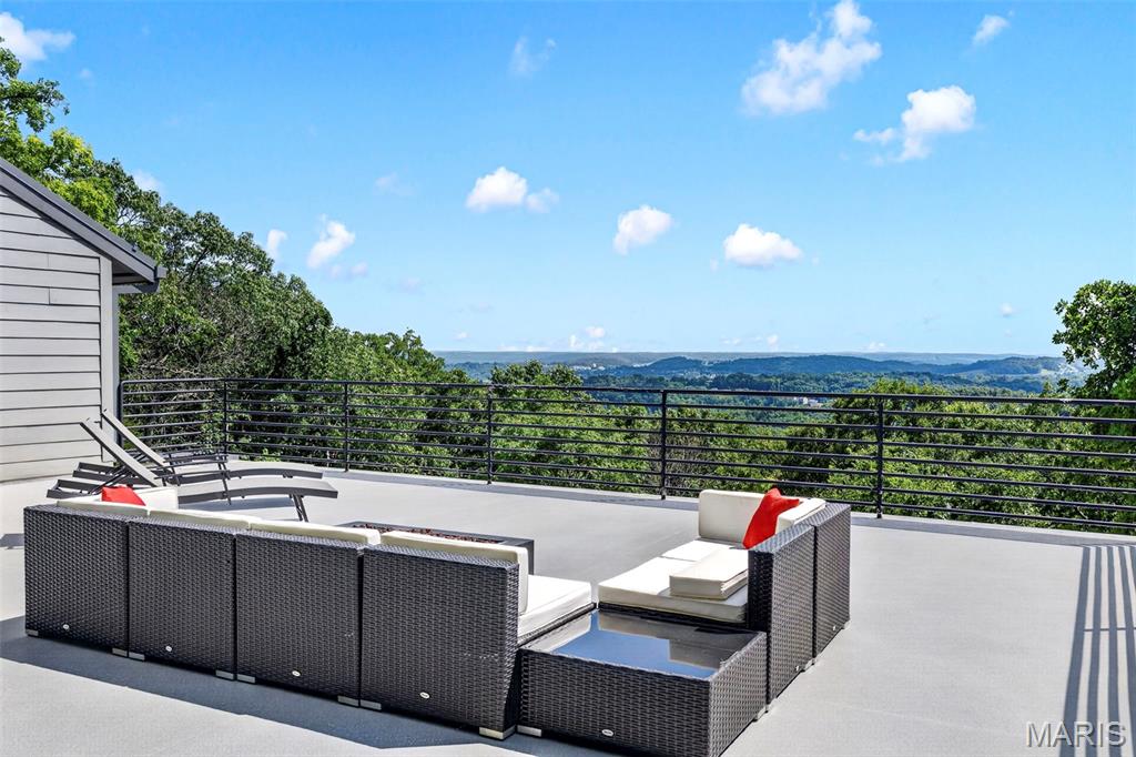 47 Rockwood Forest Hill