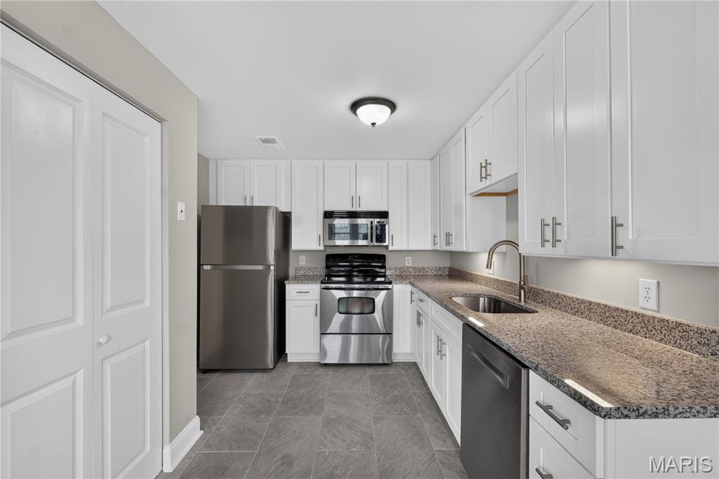 5630 Pershing Avenue Unit: 50