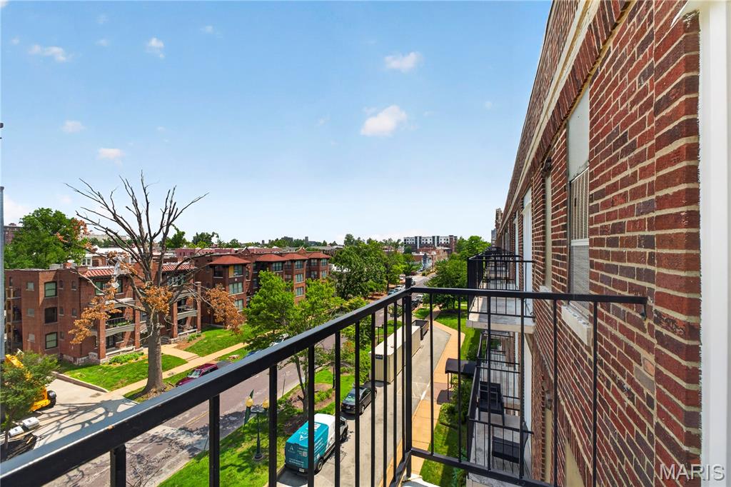 5630 Pershing Avenue Unit: 50