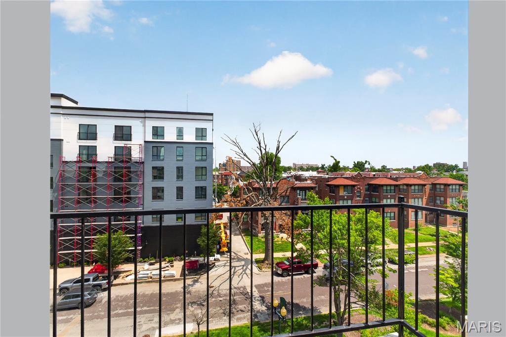 5630 Pershing Avenue Unit: 50