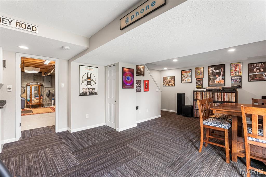 1016 Cross Creek Drive