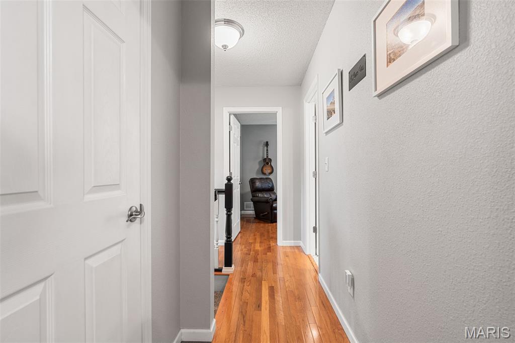 1016 Cross Creek Drive