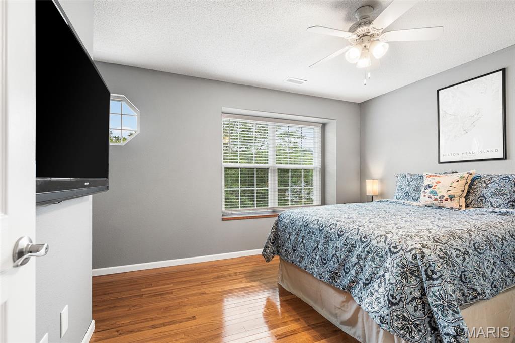 1016 Cross Creek Drive
