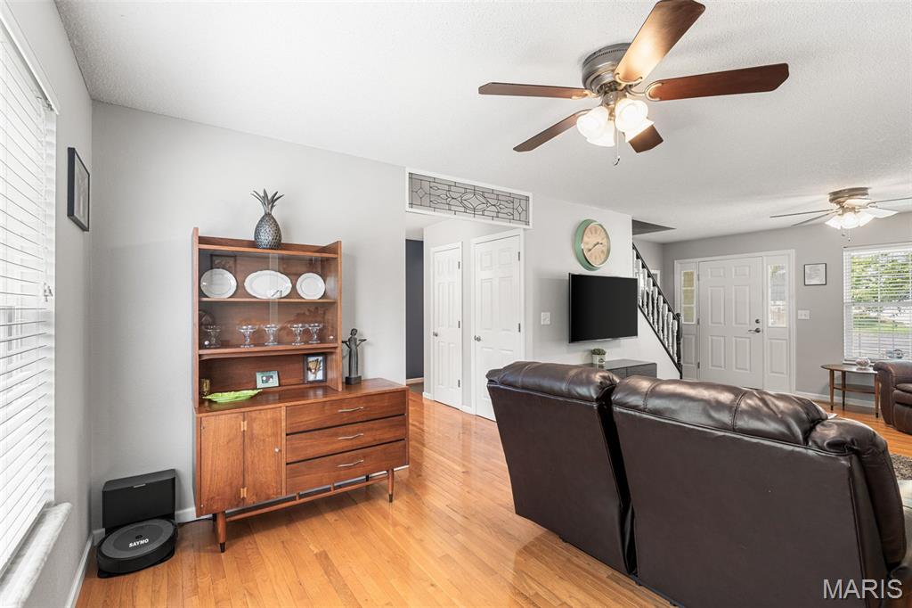 1016 Cross Creek Drive