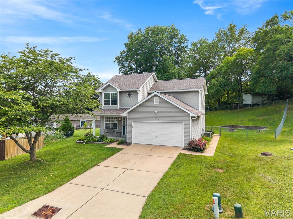 1016 Cross Creek Drive