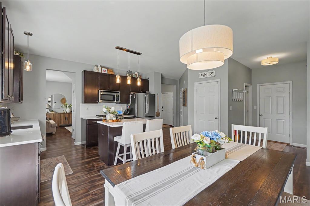 1001 Harmony Lake Parkway