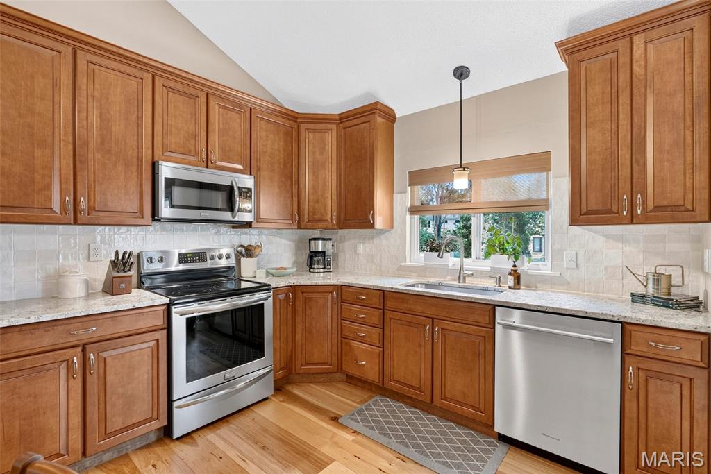 2169 Silverwood Lane
