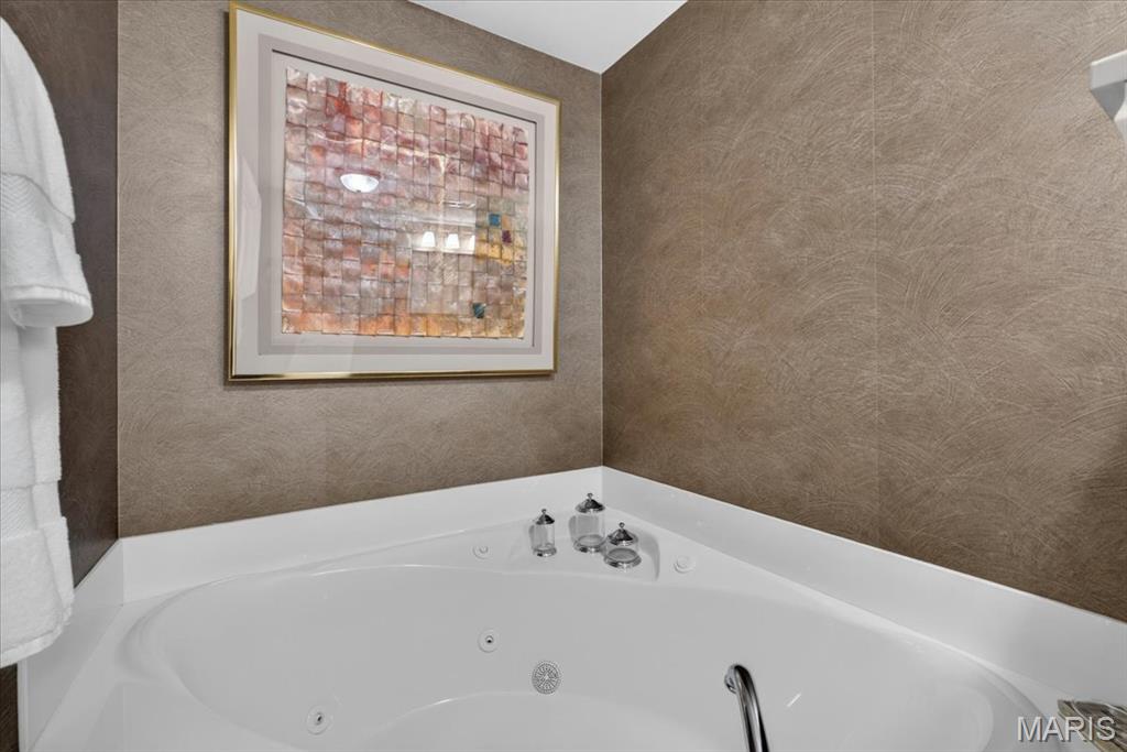 731 Bordeaux Circle