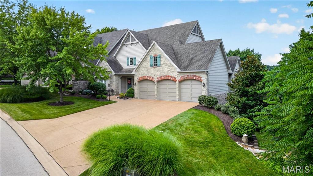 731 Bordeaux Circle