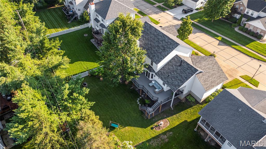 212 Harbour Pointe Drive
