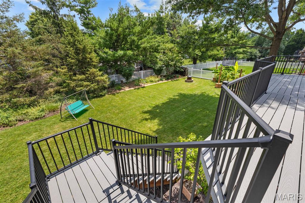 212 Harbour Pointe Drive