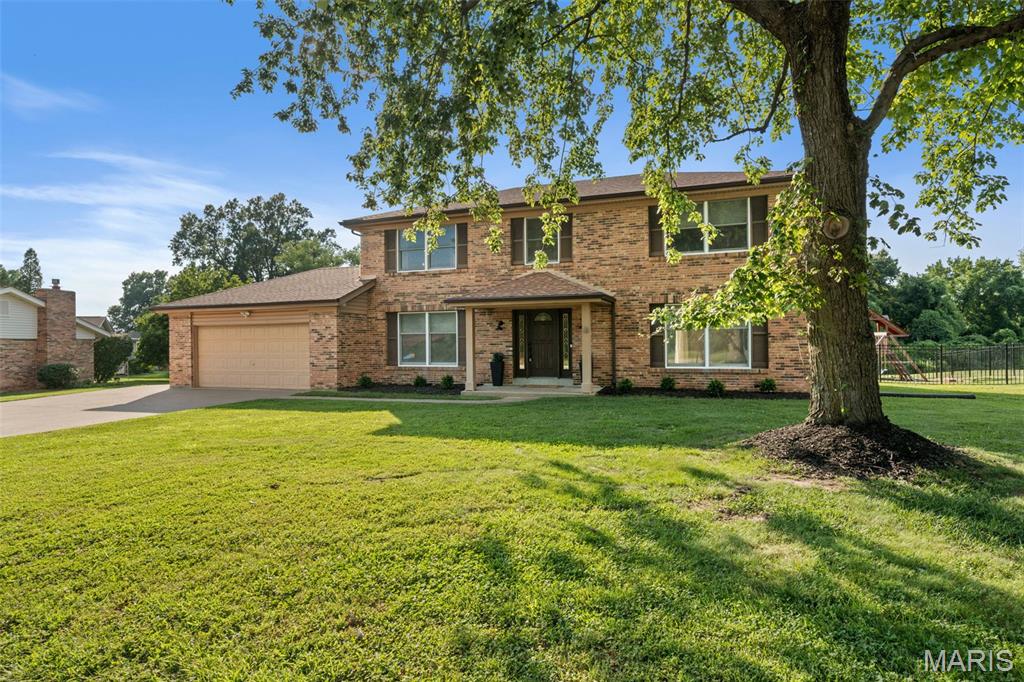 421 Falaise Drive