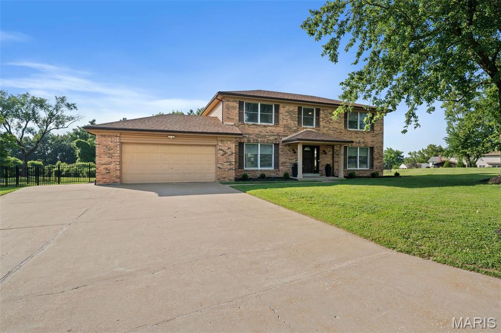 421 Falaise Drive