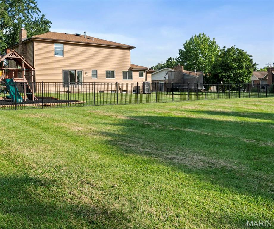 421 Falaise Drive