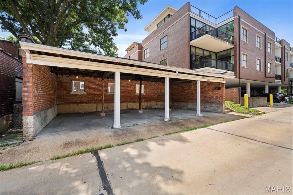 6431 Clayton Road