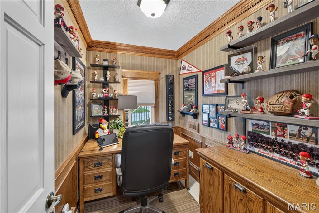 525 Country Manor Drive