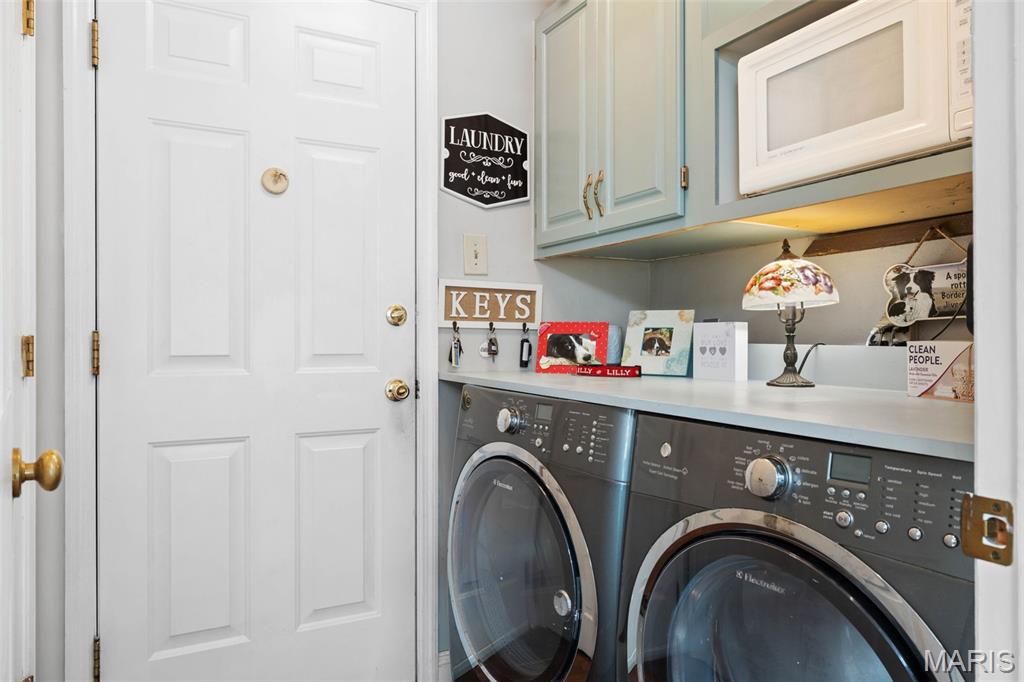 504 Robin Crest Court