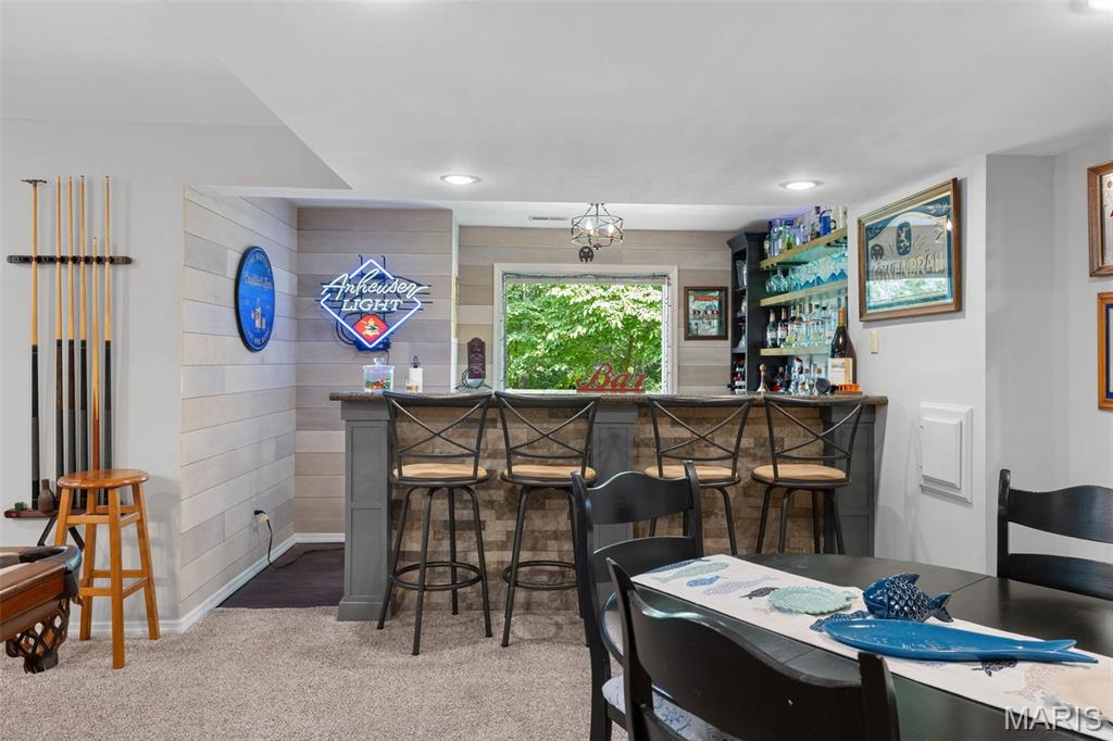 504 Robin Crest Court