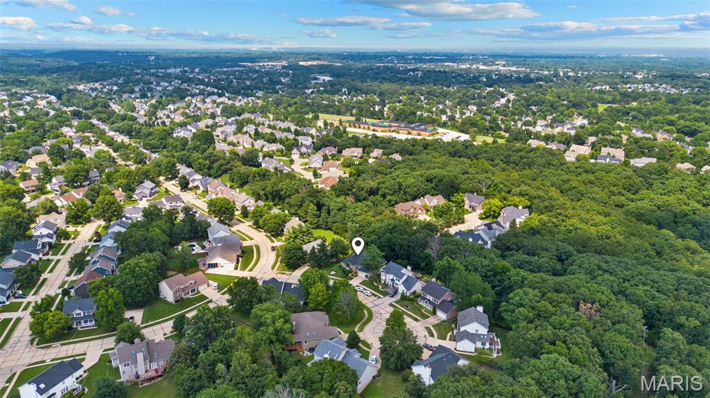 504 Robin Crest Court