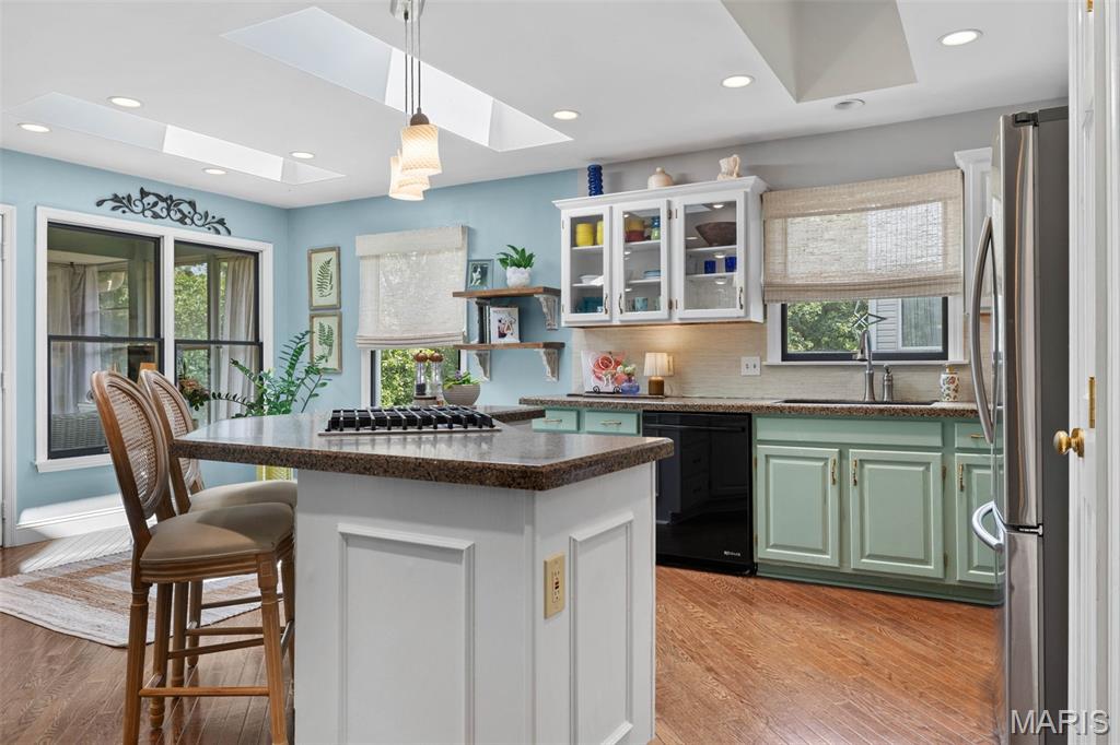 504 Robin Crest Court