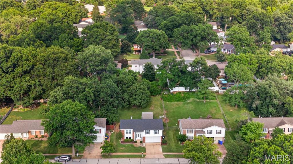 930 Bellestri Drive