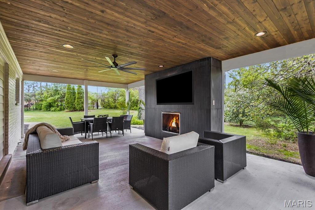 410 Monaco Drive