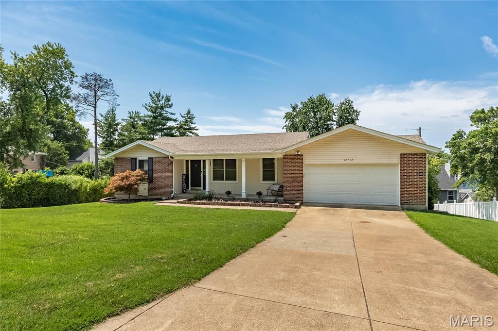 12112 Greenwalk Drive