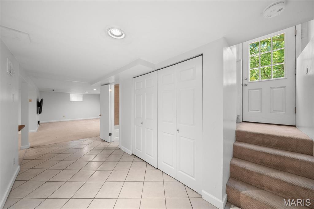 837 Greeley Avenue
