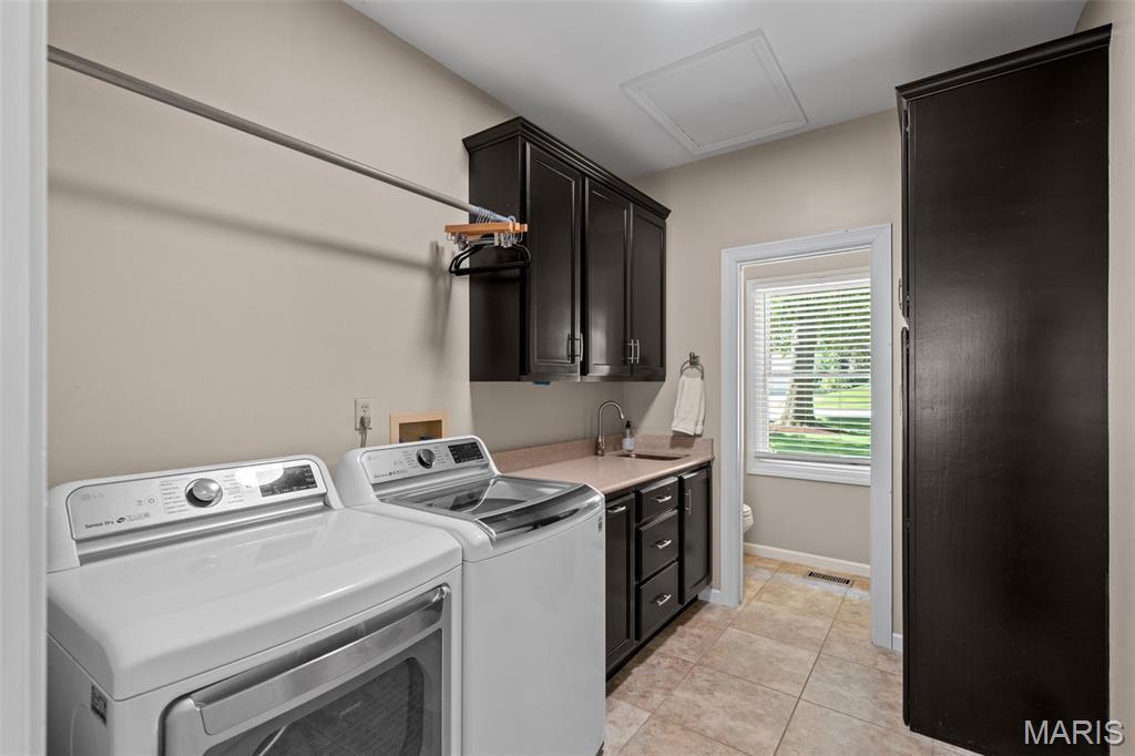 608 Westledge Court