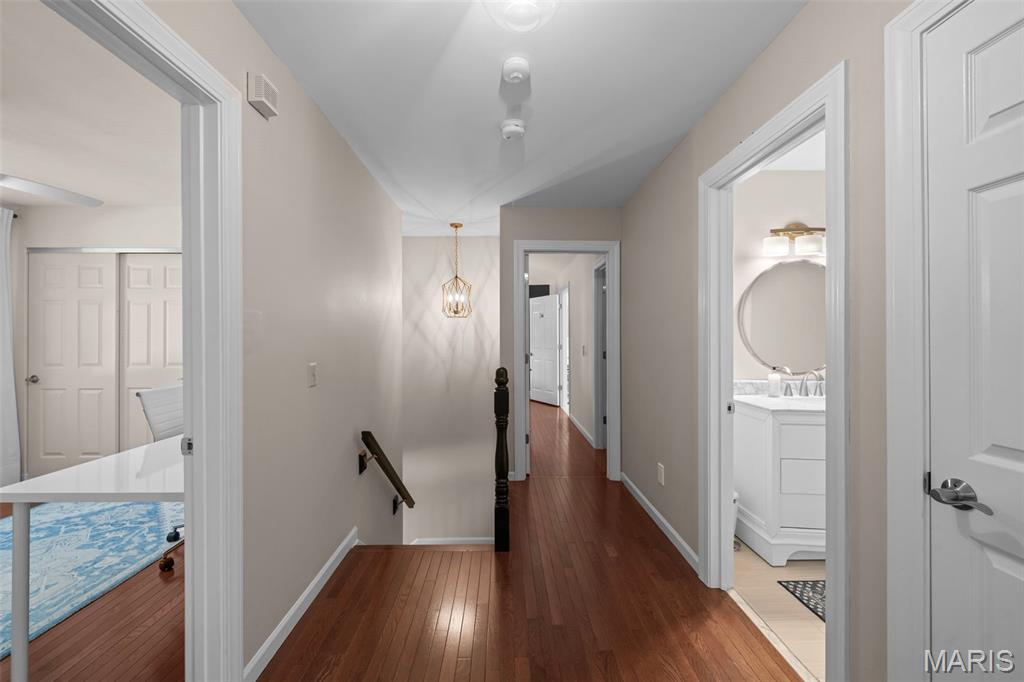 608 Westledge Court