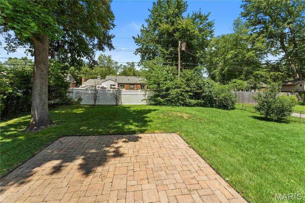 219 Sunningwell Drive