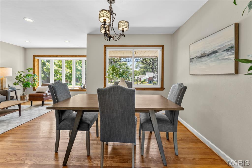 219 Sunningwell Drive