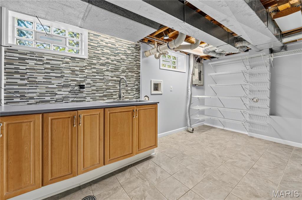 219 Sunningwell Drive