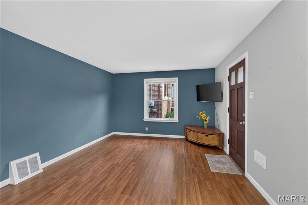 818 Sanders Place