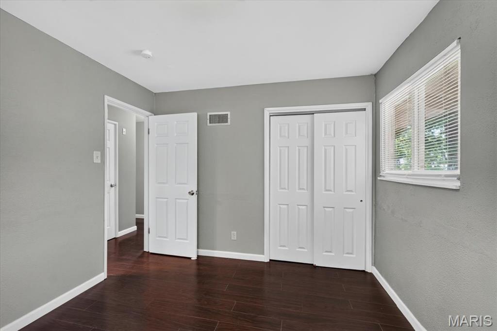 10915 Ridge Forest Drive