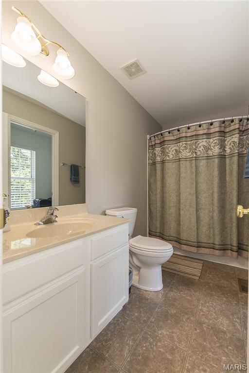 12 Chasselle Lane