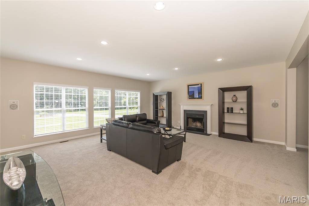 12 Chasselle Lane