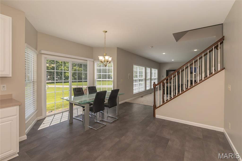12 Chasselle Lane