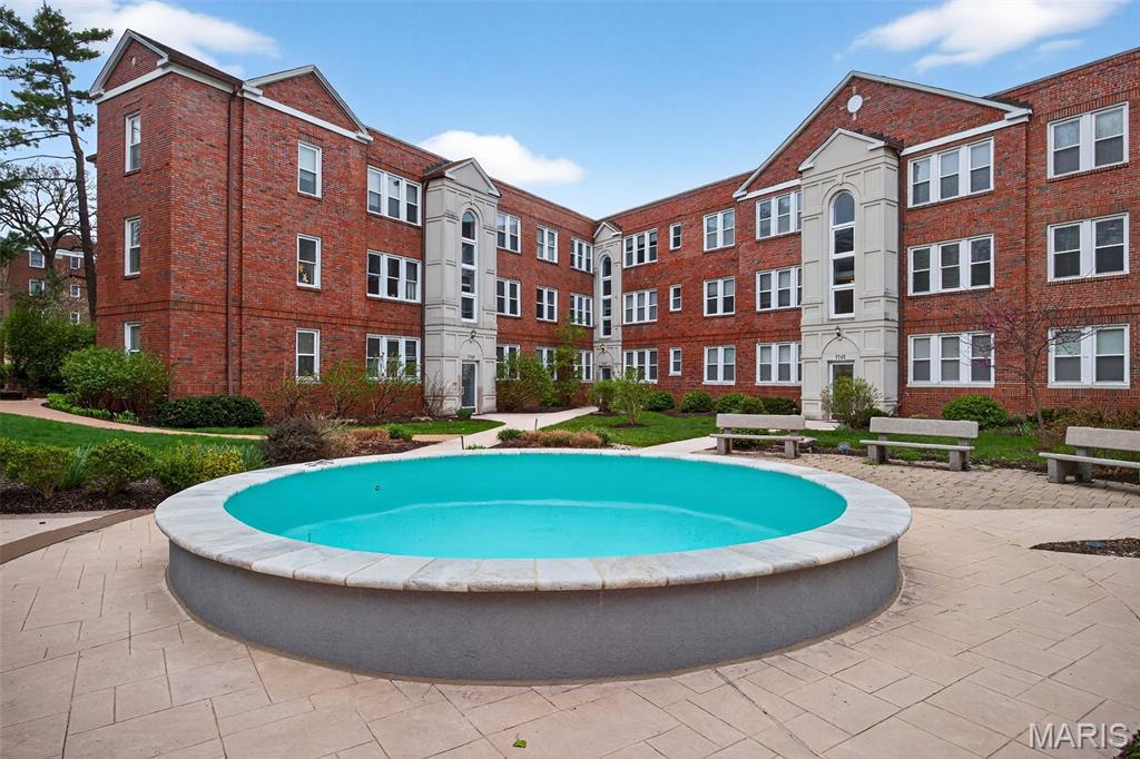 7745 Kingsbury Boulevard Unit: 22