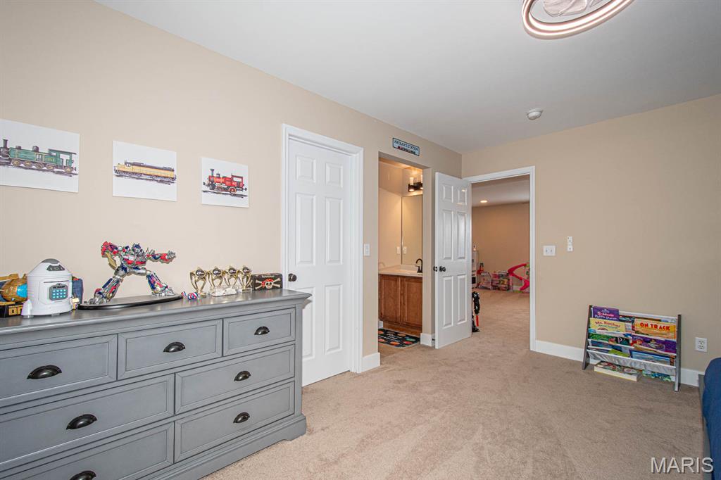 533 Weidman Road