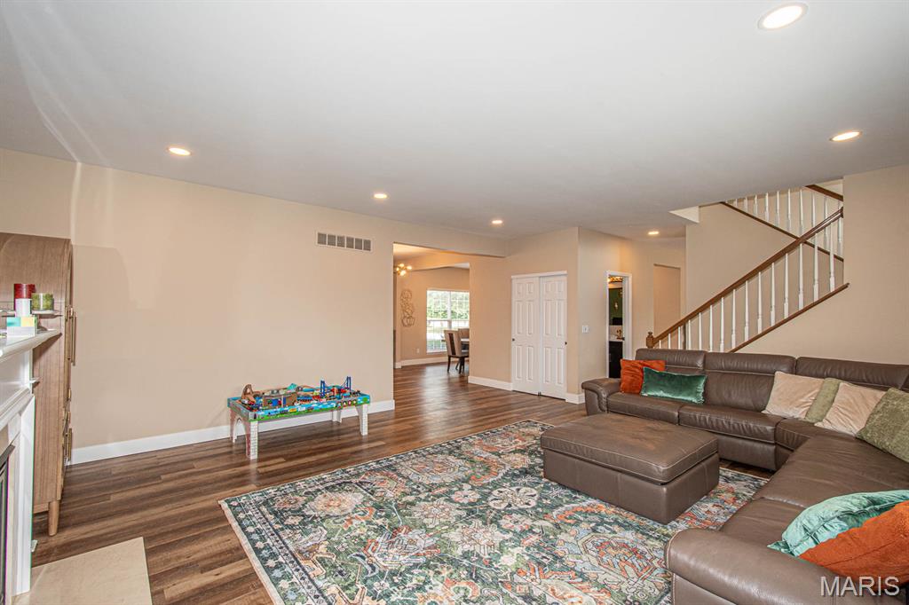533 Weidman Road