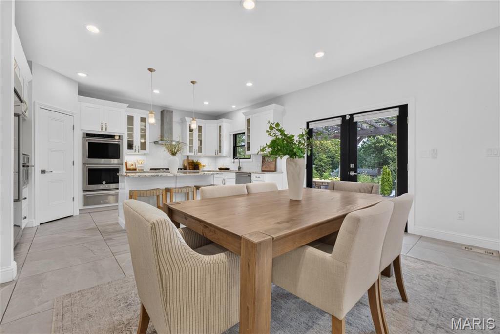 26 Forsythia Lane