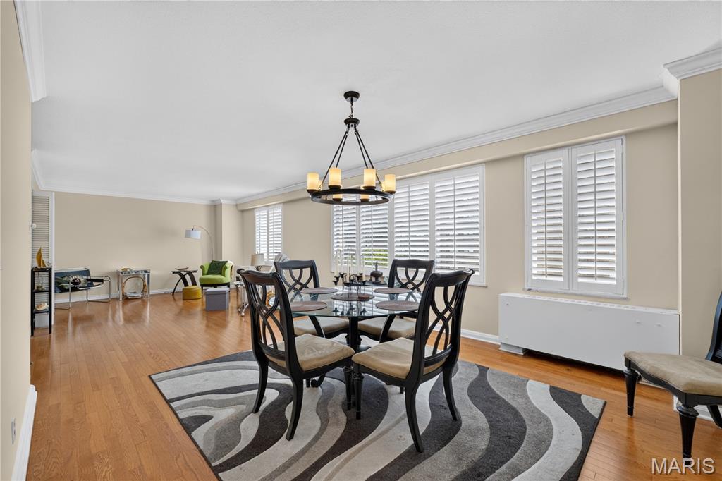 900 S Hanley Road Unit: 4C