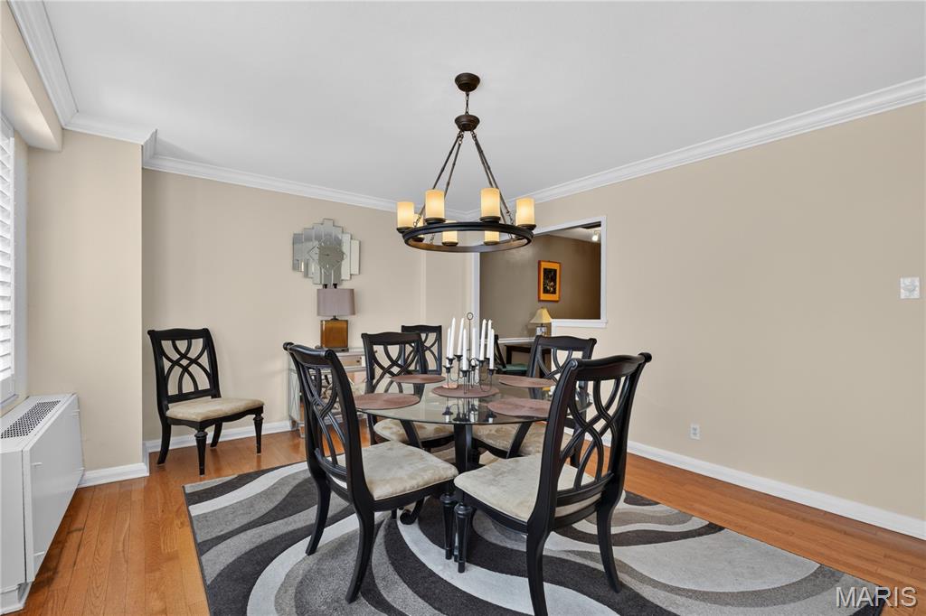 900 S Hanley Road Unit: 4C