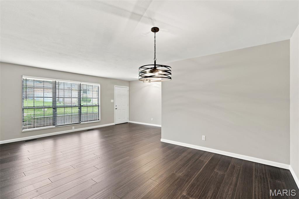 4874 Vermilion Drive