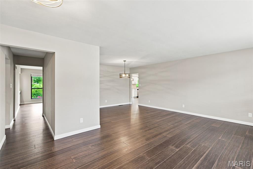4874 Vermilion Drive