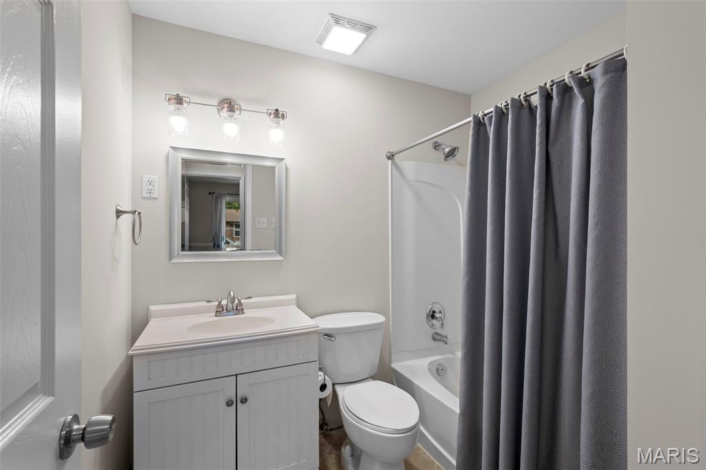 1756 Round Robin Court