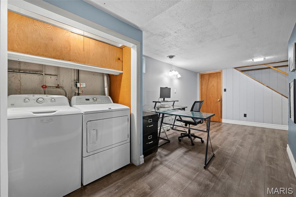 1756 Round Robin Court